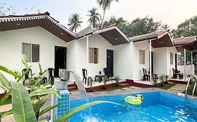Seven Petals Cottages